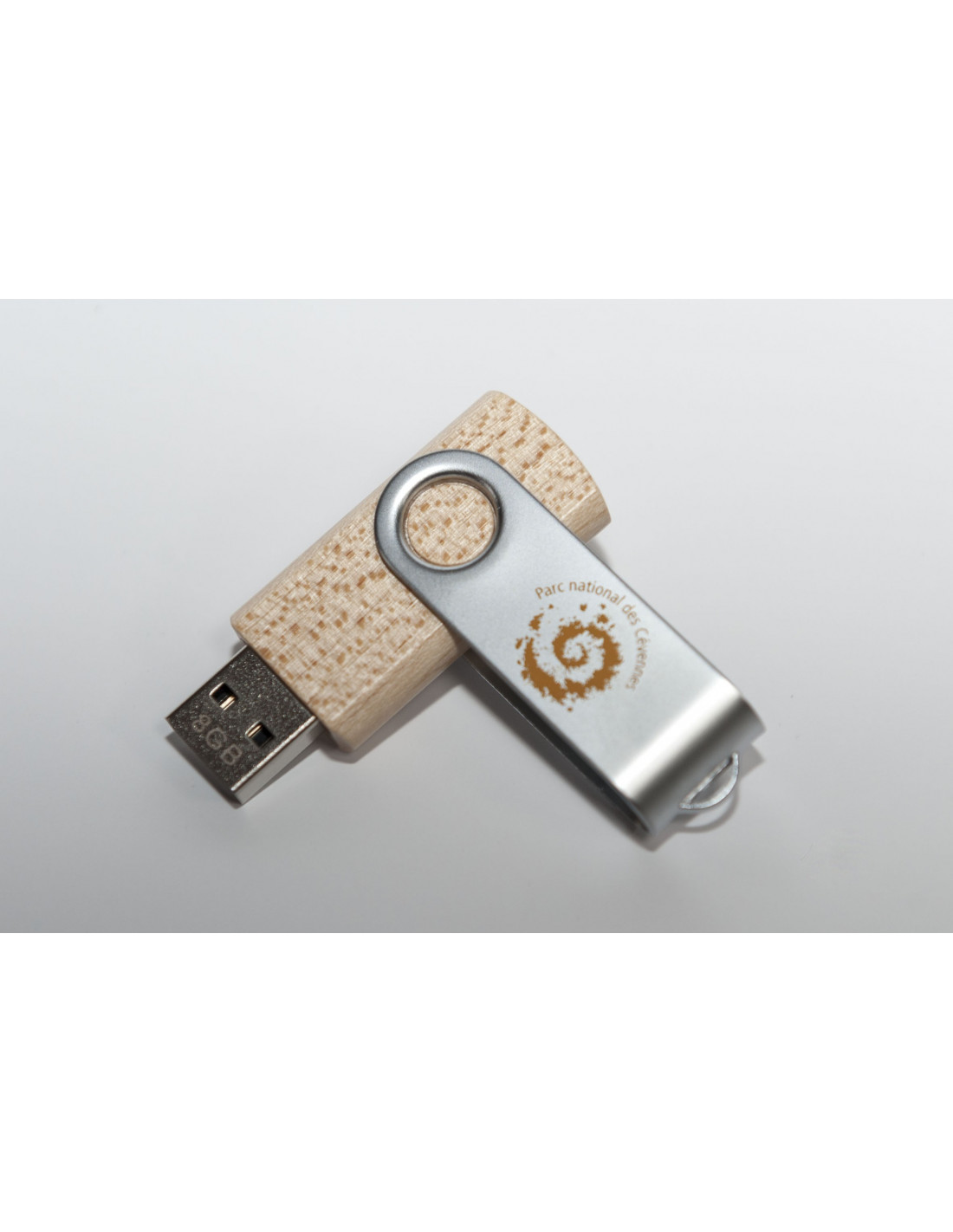 Clé USB 16 Go du Parc national des Cévennes, en bois et en inox